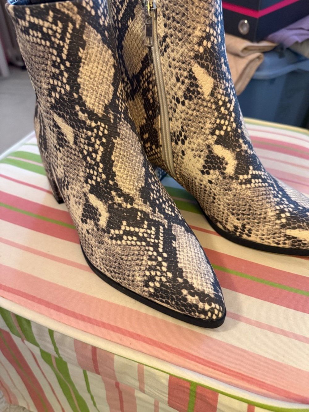 Madden Girl Black & Cream Python-Print Pointed Ankle Boots